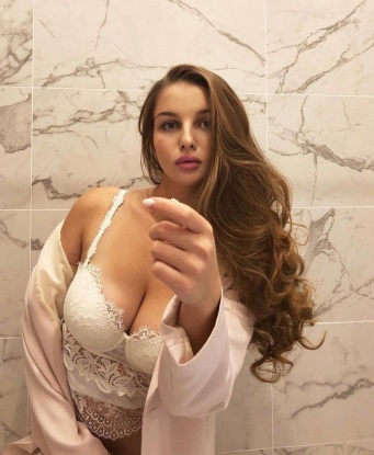 Проститутка Арина